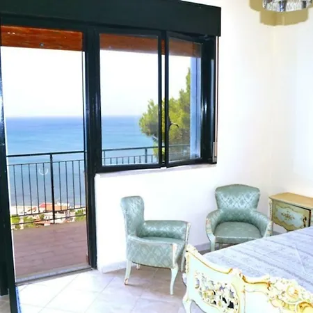 La Petrusella شقة تْرابْيا