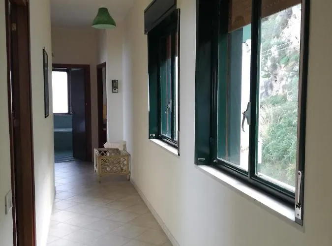 La Petrusella شقة تْرابْيا